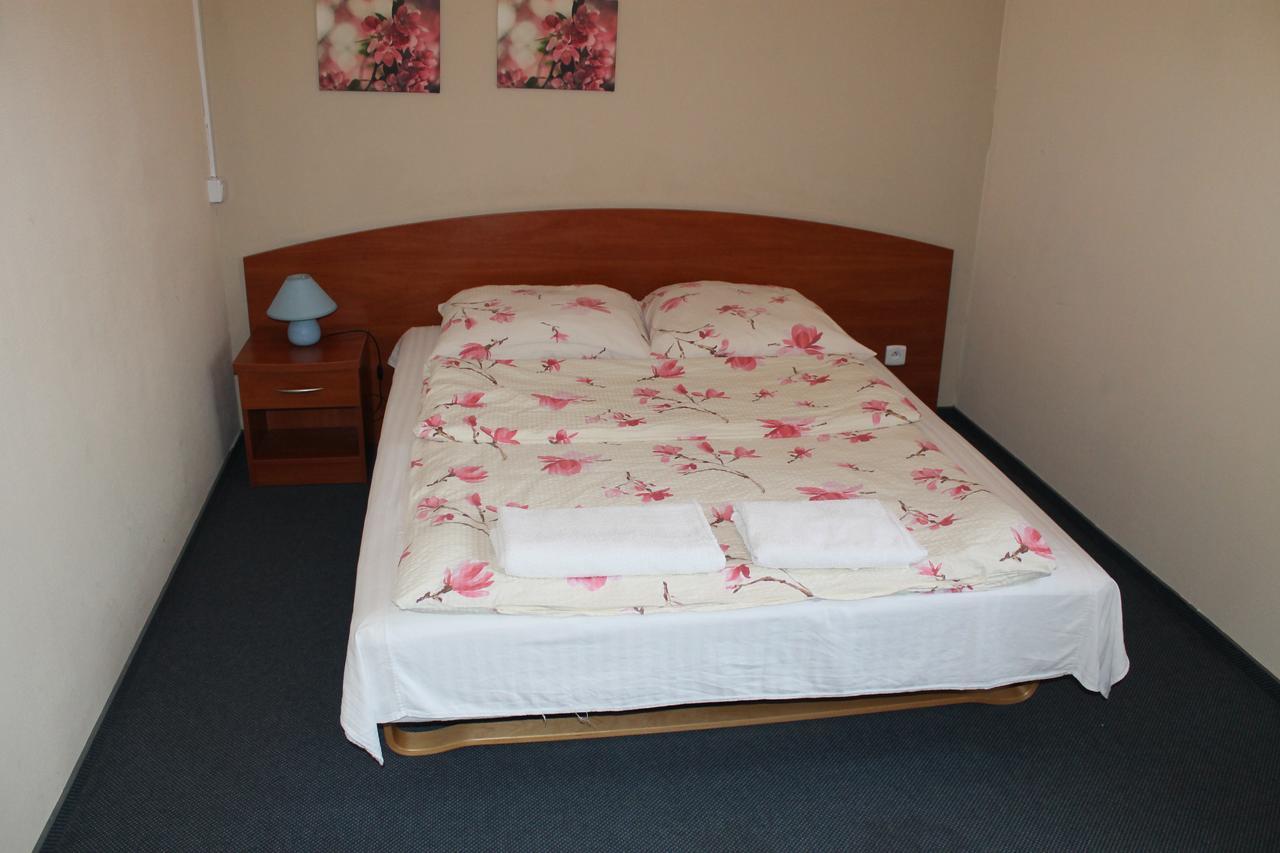 קלוקי Hotel Vanillia מראה חיצוני תמונה